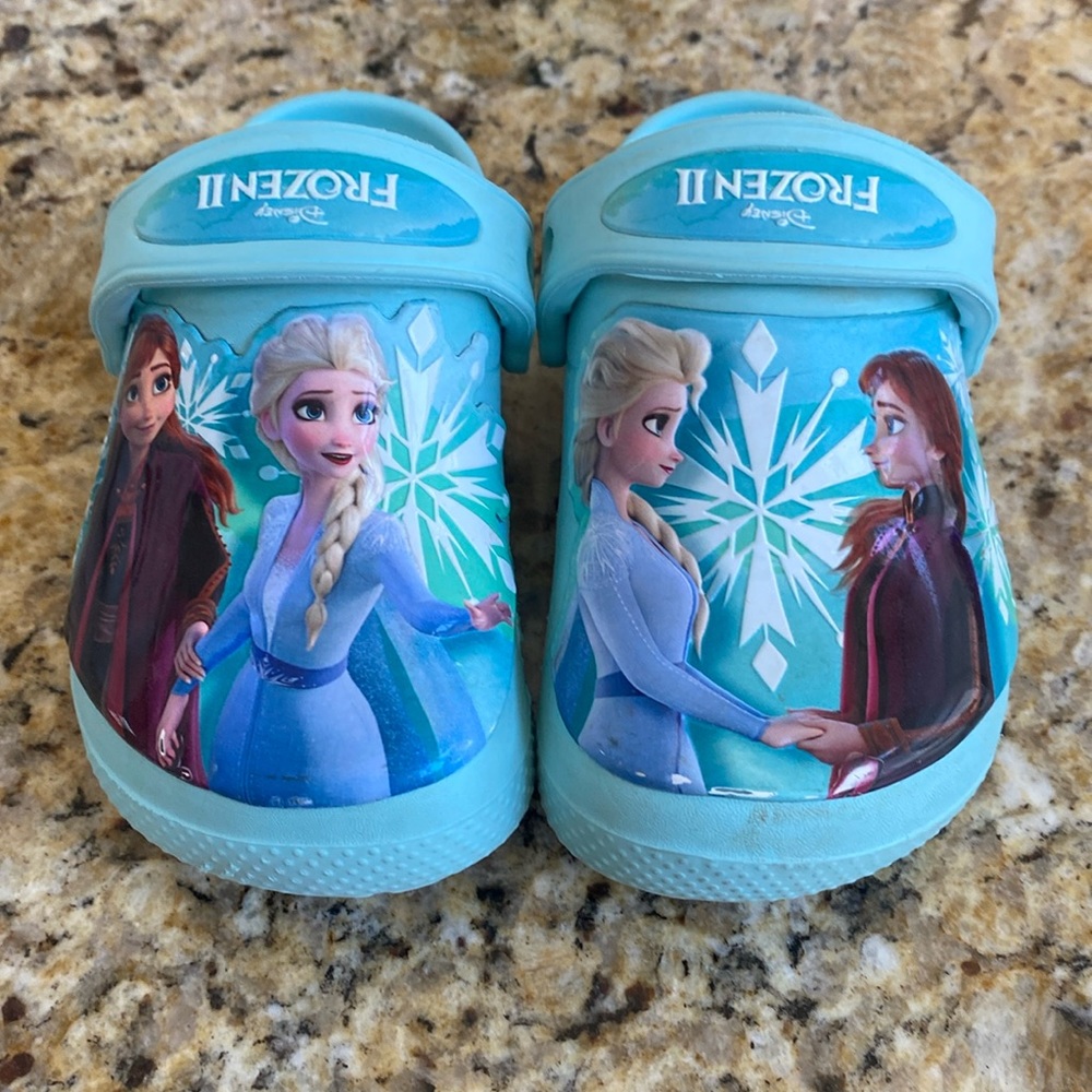 Frozen 2 Toddler Crocs